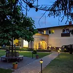 Alte Schlossbrauerei Отель 3*