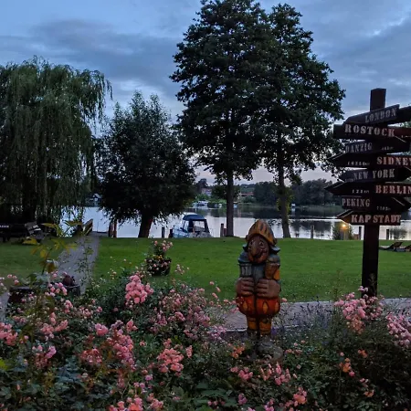 Alte Schlossbrauerei 3* Mirow
