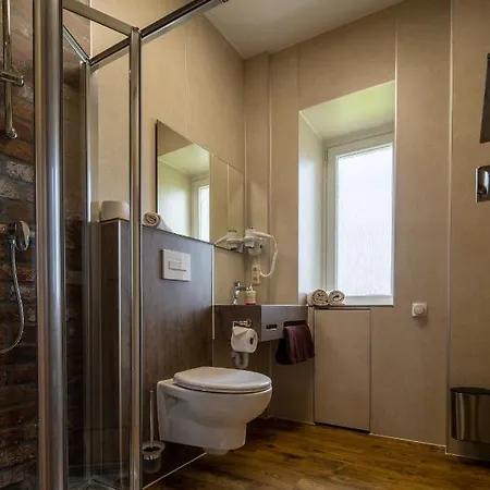 Alte Schlossbrauerei 3* ميرو