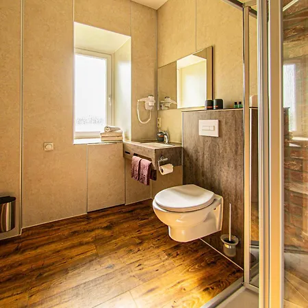 Alte Schlossbrauerei فندق