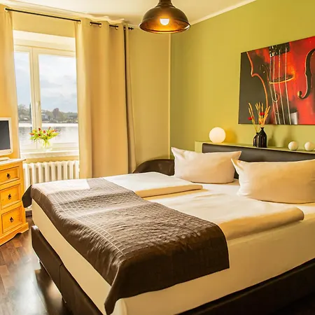 Alte Schlossbrauerei 3*