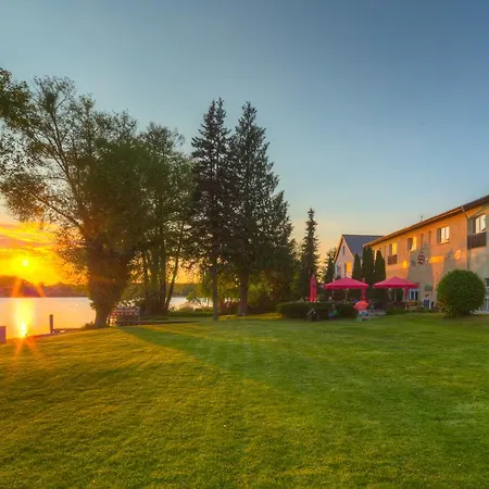 فندق Alte Schlossbrauerei ميرو